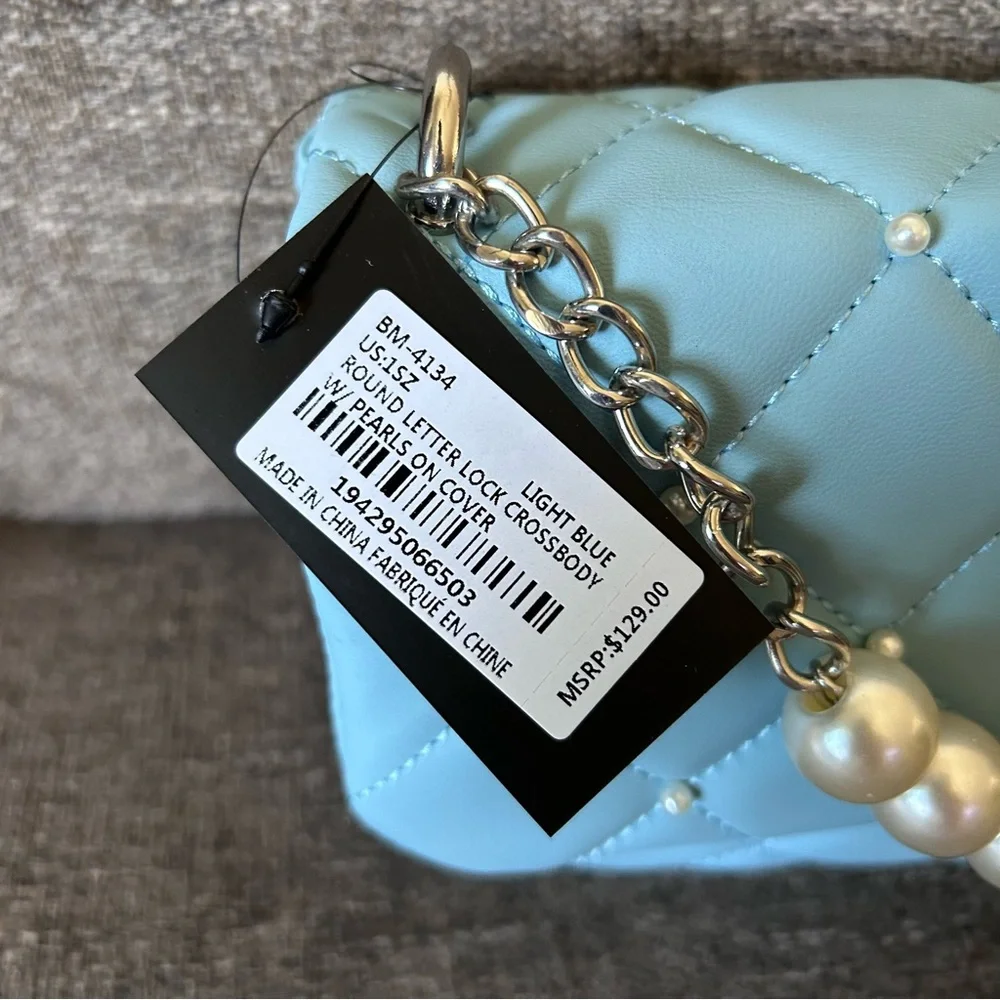 Badgley Mischka Blue Quilted Bag with Removable Crossbody Strap - Picture 4 of 7